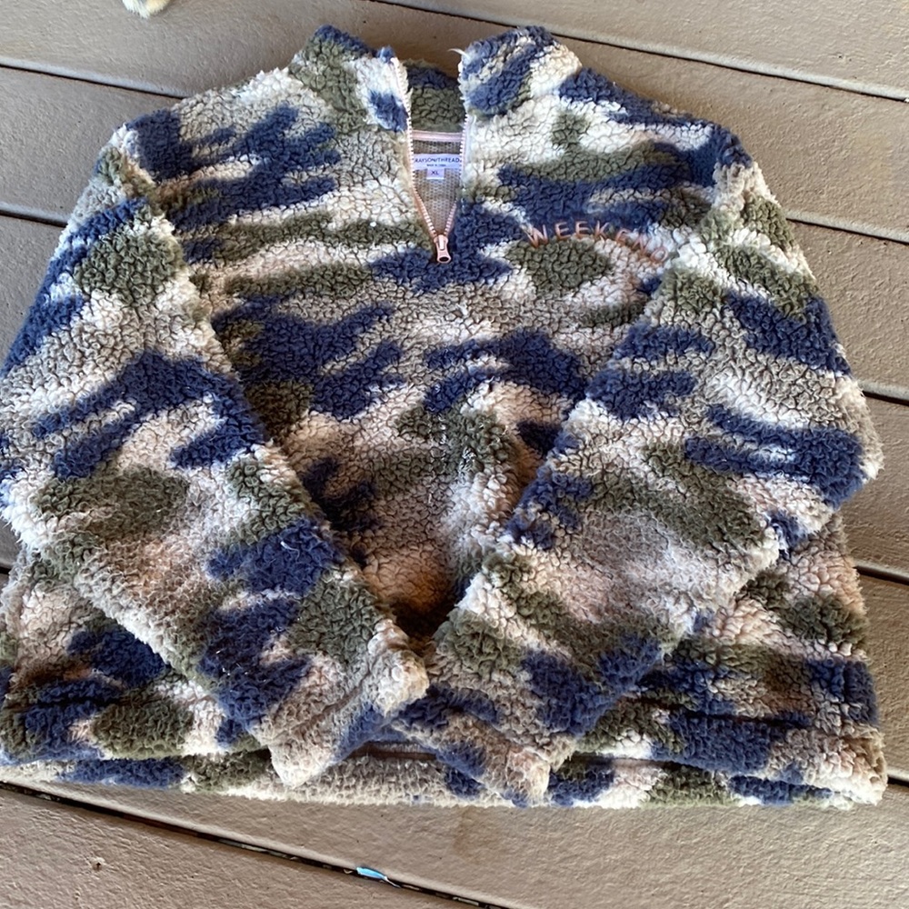 Graysons thread super comfy hoodie